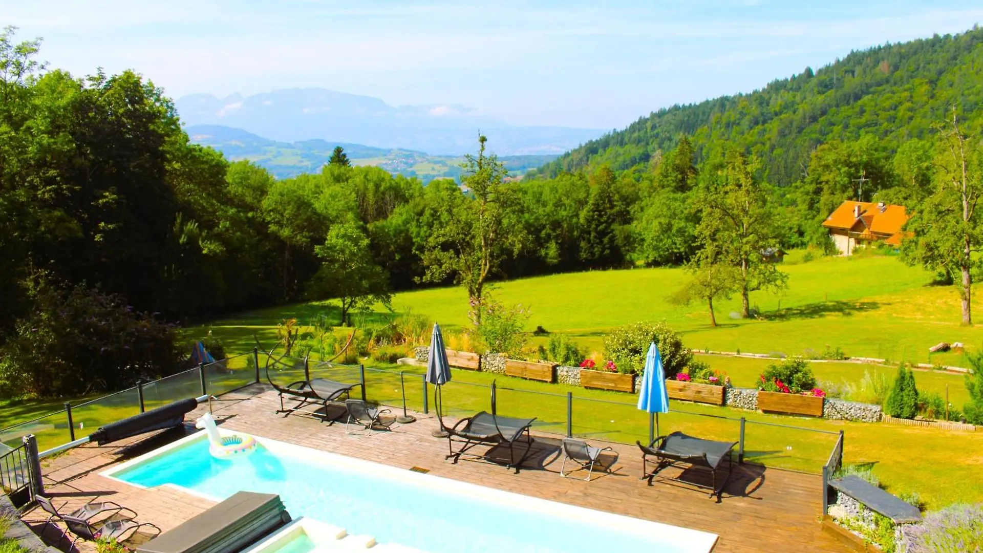 Les Chalets de Ludran Viuz-en-Sallaz Maison d'hôtes
